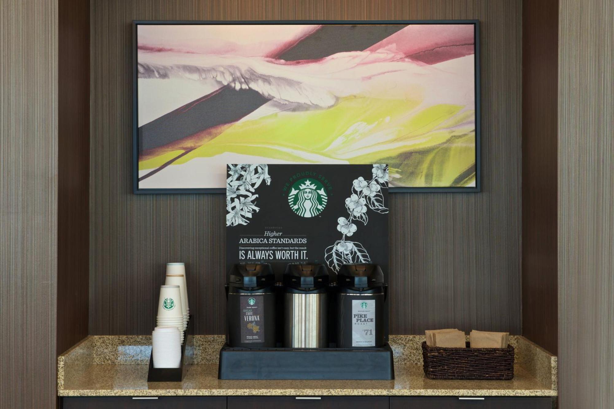 Courtyard By Marriott Seattle Everett Downtown Exterior foto